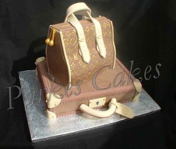 louis vuitton handbag cake